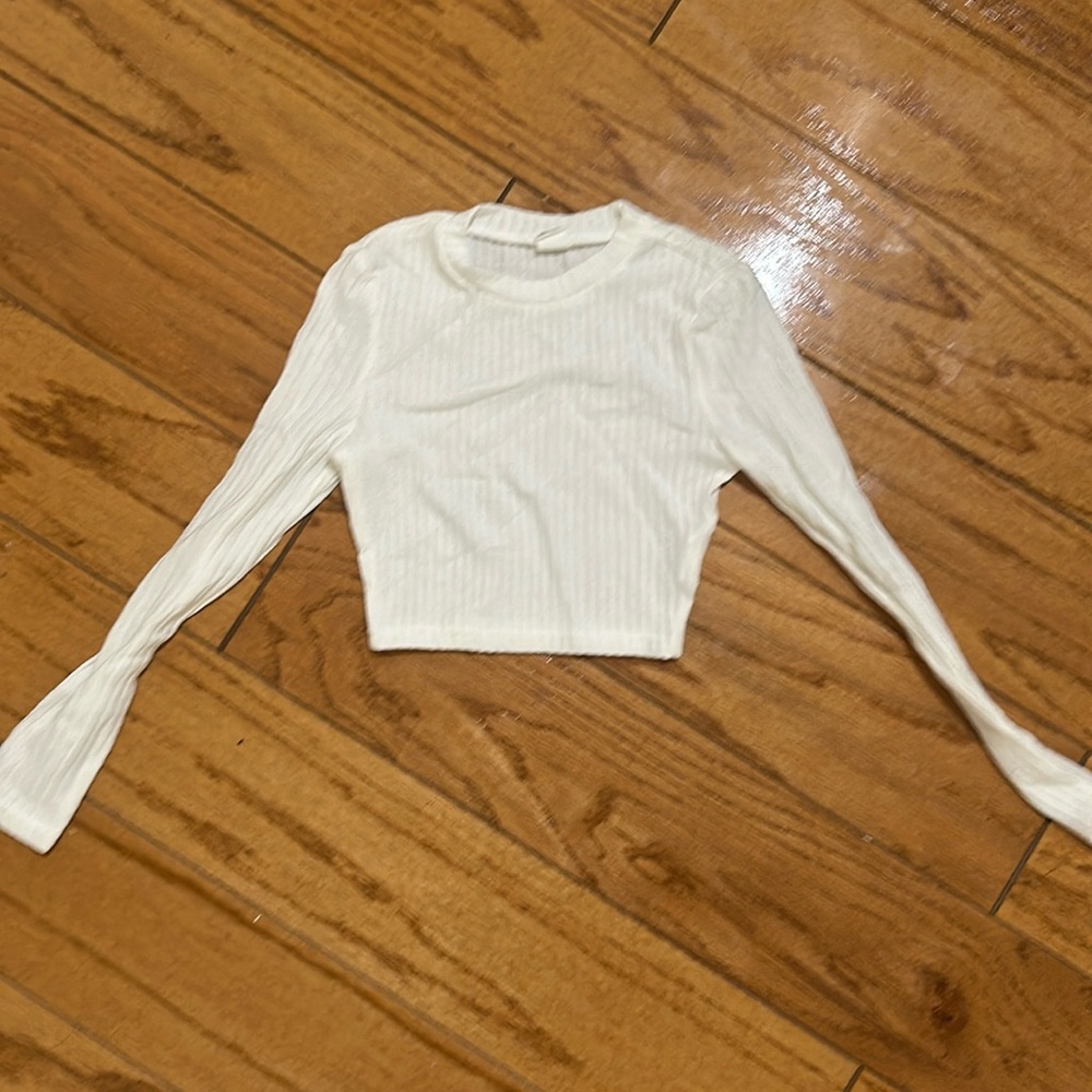 SHEIN girls crop top long sleeve shirt in white